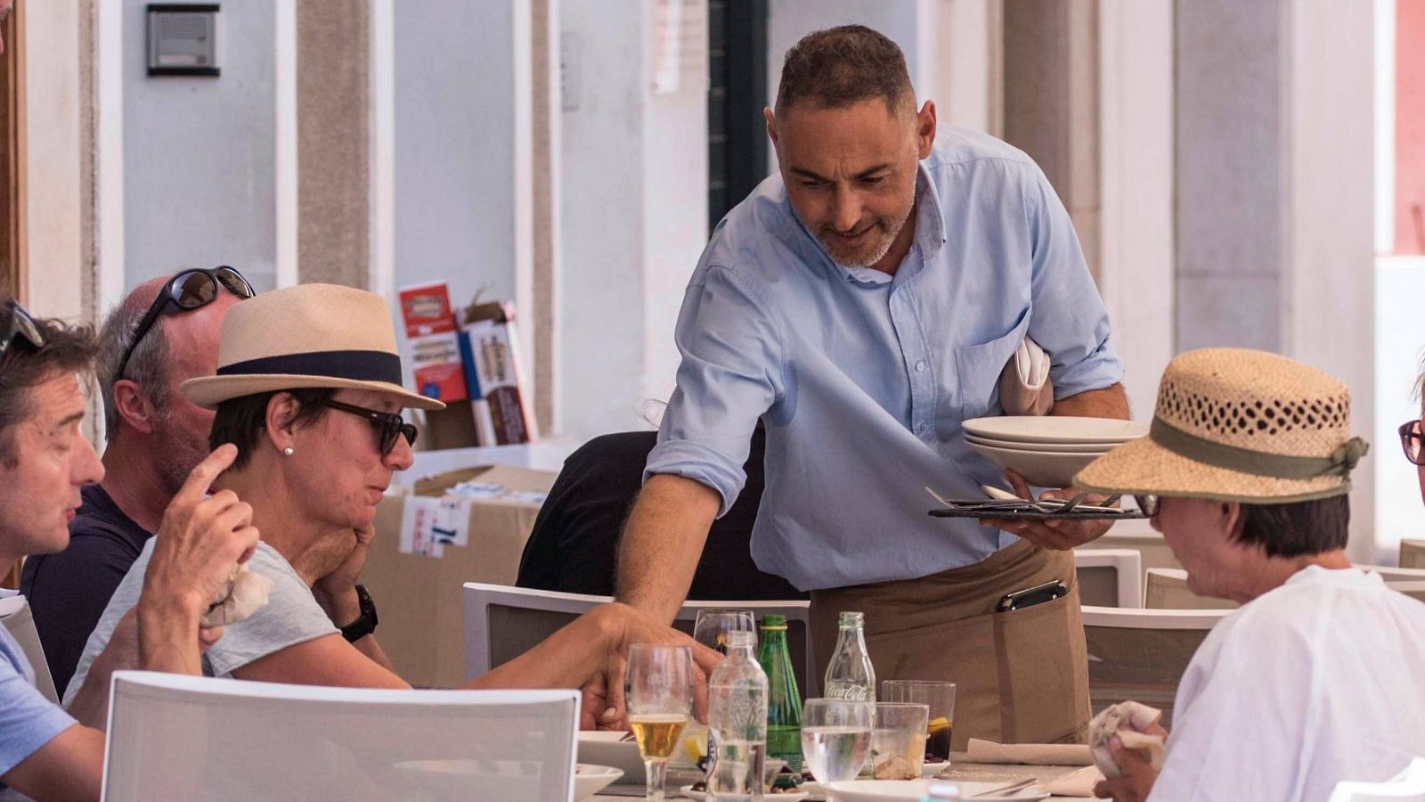 La España del pleno empleo: "No conozco a nadie que esté en paro" - Modo Digital | Ver