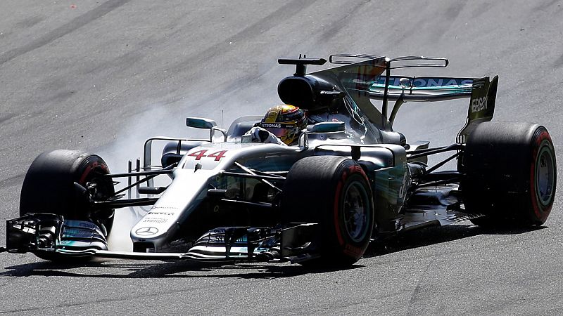 Hamilton toma el liderato del Mundial tras ganar en Monza