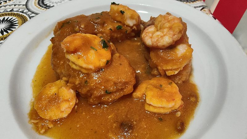 Receta de rape en salsa, una opción riquísima para cocinar a tus invitados