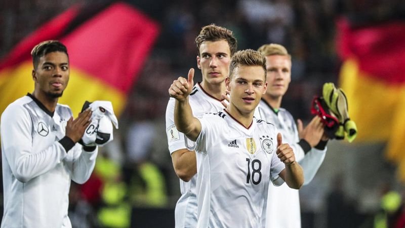 Alemania e Inglaterra se acercan al Mundial