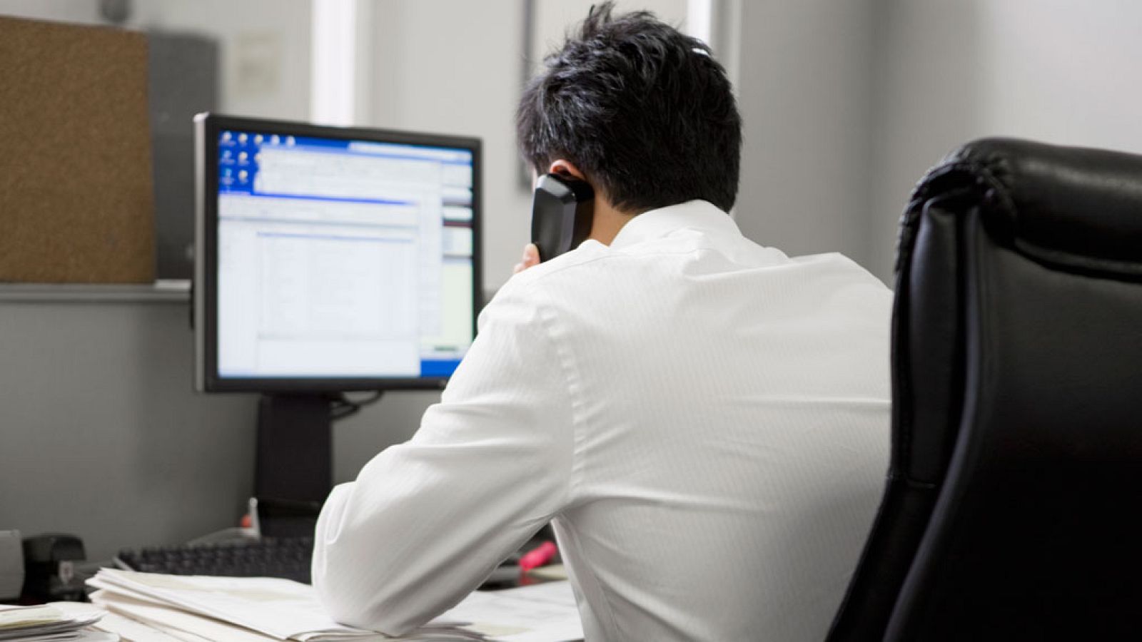 El Tribunal de Estrasburgo sentencia que la empresa puede controlar el correo de un trabajador si le avisa previamente