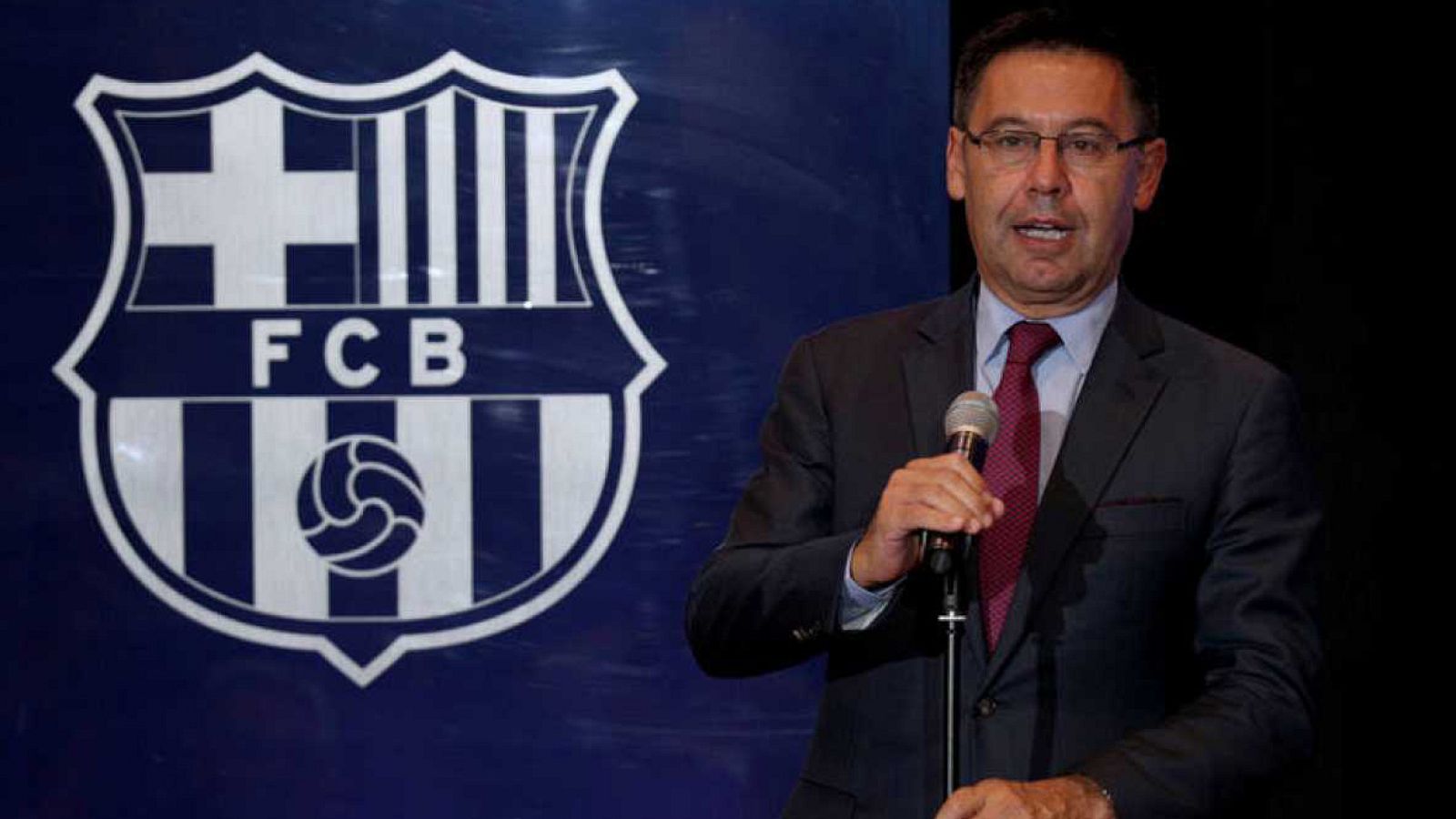 Bartomeu: "Hay un principio de acuerdo para renovar a Iniesta" | Ver