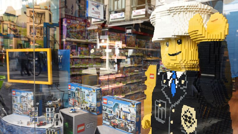 Lego despedirá a 1.400 empleados en todo el mundo, el 8% de su plantilla