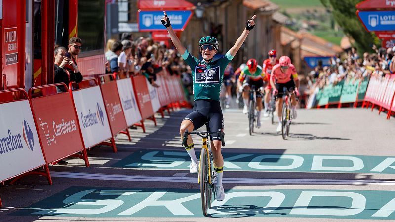 Marianne Vos repite victoria en Sigüenza tras una etapa trepidante en la Vuelta Femenina