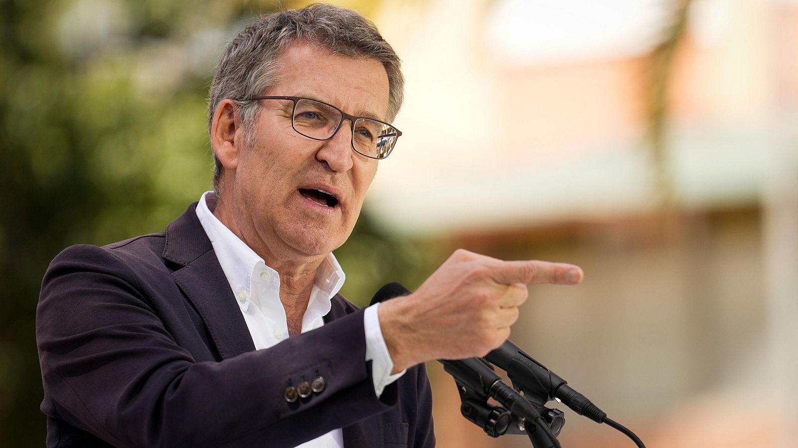 PP y Vox critican las palabras de Puente en las que dice que Milei "ingirió sustancias" - Fin de semana 24h | Ver