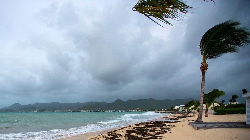 El huracán Irma causa sus primeras víctimas en las Antillas Menores y se cierne ya sobre Puerto Rico y Haití