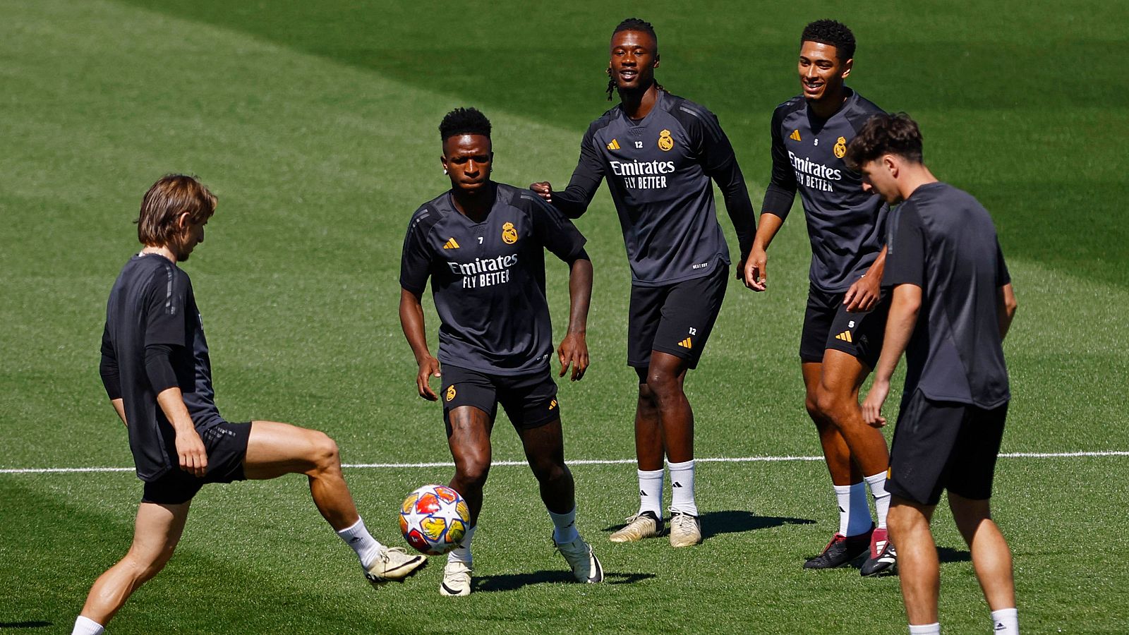 El Madrid busca una nueva final de Champions ante el Bayern | Ver