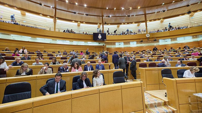 El Senado da este martes el último paso para vetar la ley de amnistía en medio del debate postelectoral en Cataluña