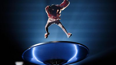 �C�mo funcionaba la peonza de Nemo? La puesta en escena m�s arriesgada de Eurovisi�n se gest� as�