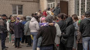 Thousands evacuate from border areas in Ukraine's Kharkiv region