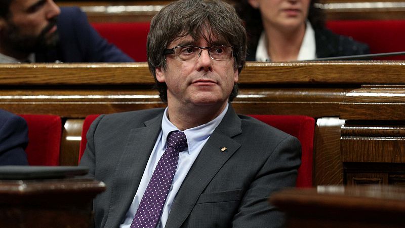 Puigdemont responde a Rajoy que llenarán las calles con un "tsunami democrático"