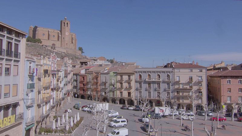 La plaça porticada més gran de Catalunya es troba a Balaguer