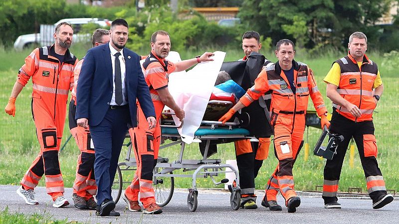 El primer ministro eslovaco, Robert Fico, herido muy grave tras sufrir un intento de asesinato