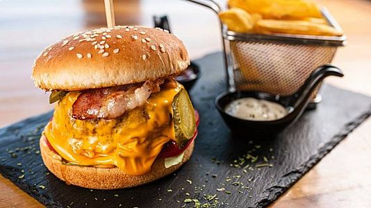 La hamburguesa: uno de los platos estrella de la comida rpida