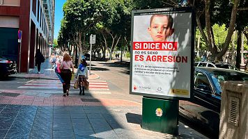 Pol�mica por un cartel de una campa�a en Almer�a contra las agresiones sexuales a menores