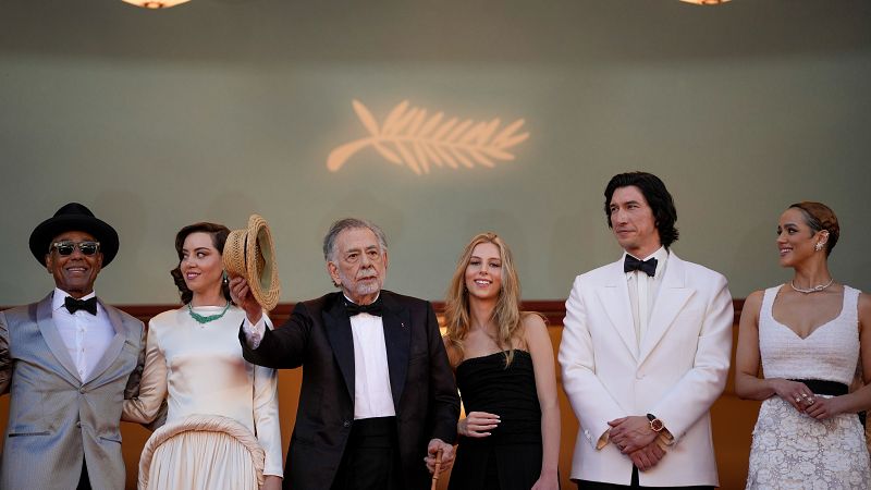 Francis Ford Coppola y Adam Driver, en el estreno en Cannes de 'Megalpolis'