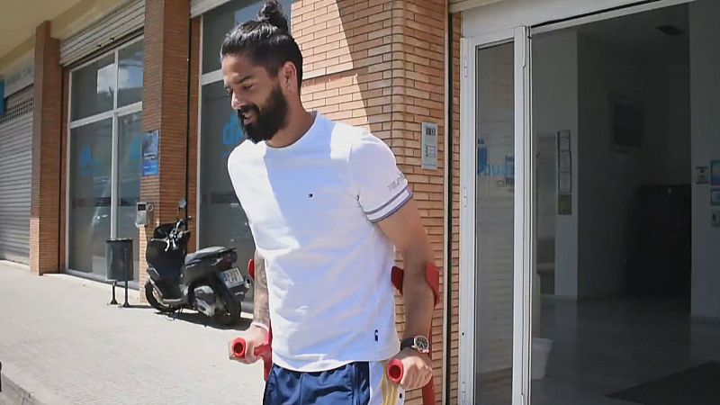 Isco sufre una fractura en el peron izquierdo y podra pasar por el quirfano