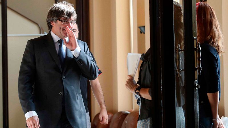 Puigdemont reitera que seguirá "hasta el final" aunque quieran "boicotear" el 1-O
