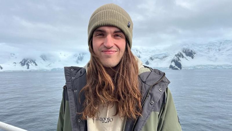 Quién es Lethal Crysis, el youtuber de viajes extremos protagonista de 'Destino Antártida'