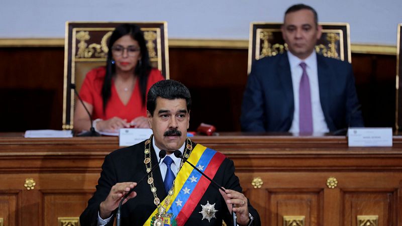 Maduro está dispuesto a convertirse en un dictador para lograr la paz económica
