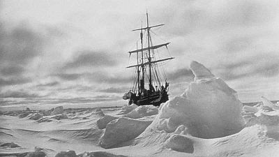 Imagen del Endurance de Ernest Shackleton aprisionado en el hielo ant�rtico.