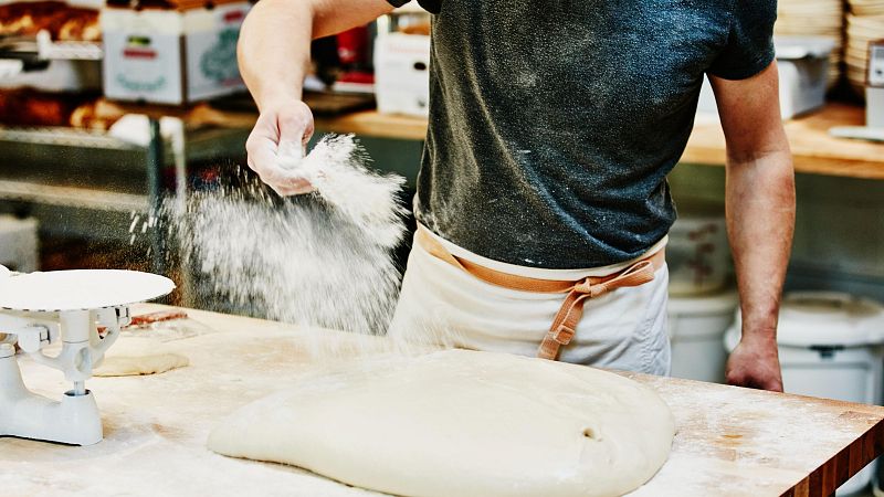 Trabajo investiga por homofobia a una panadería que pagó a un trabajador con el concepto "nómina abril maricón"