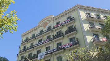 La Casa Orsola, a l'Esquerra de l'Eixample de Barcelona, on els vens lluiten contra l'especulaci de l'edifici