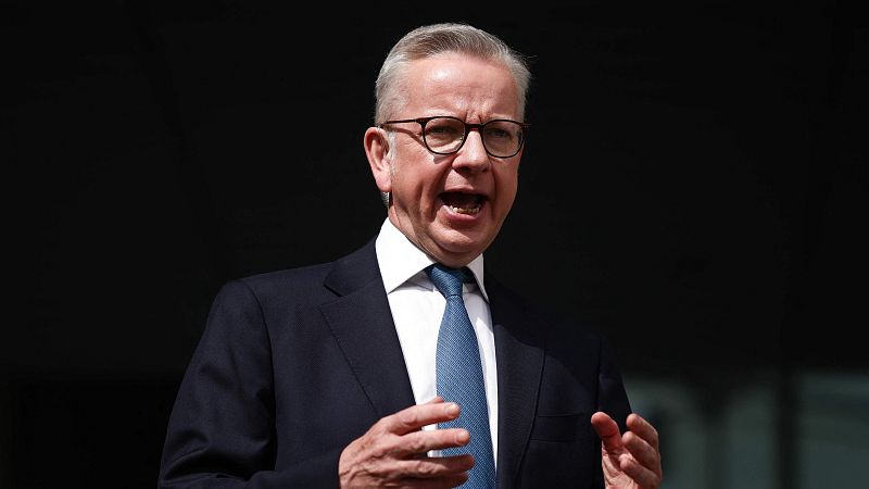 El avance del laborismo en los sondeos provoca una retirada de 'tories' en las elecciones en Reino Unido