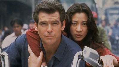 'El maana nunca muere', Pierce Brosnan y Michelle Yeoh, como 007 y la chica Bond