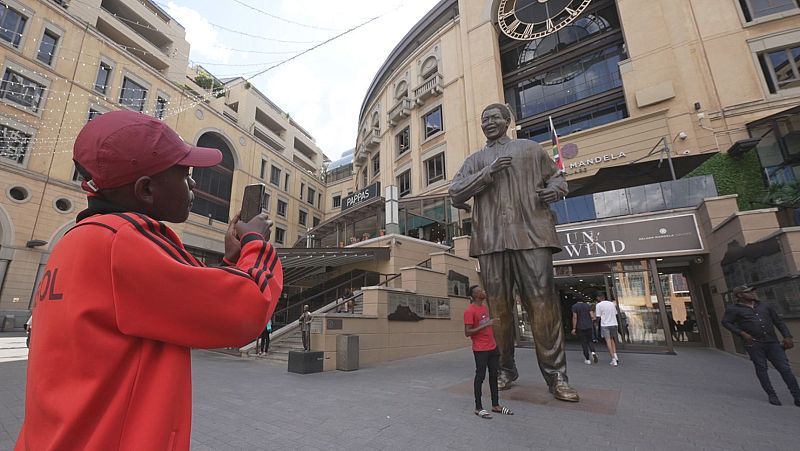 'En Portada' analiza la situación de Sudáfrica 30 años después del apartheid