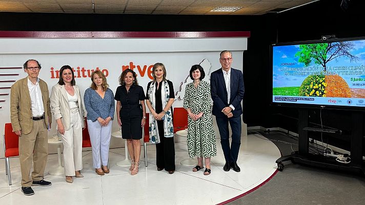 Foto de grupo de la presentacin de la Jornada sobre crisis climtica