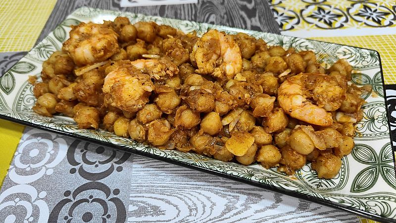 Receta de salteado de garbanzos muy rico y sencillo