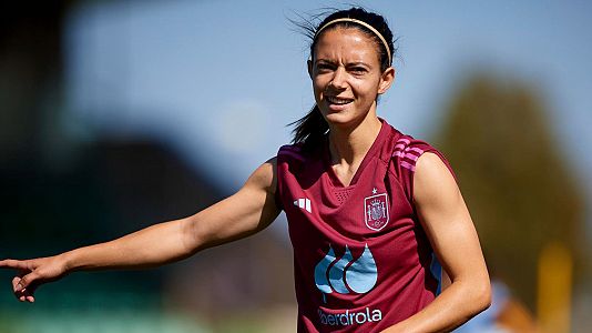 Aitana Bonmat�, baja con Espa�a para jugar ante Dinamarca en Tenerife