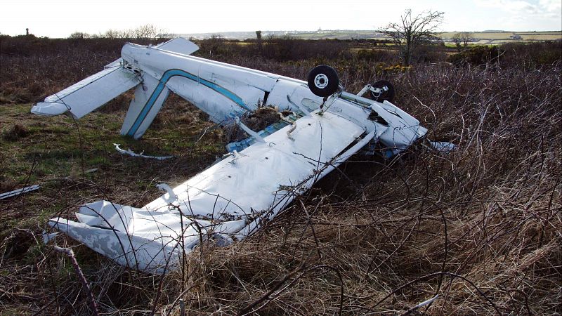 Muere un piloto español al chocar dos aeronaves en un festival aéreo en el sur de Portugal