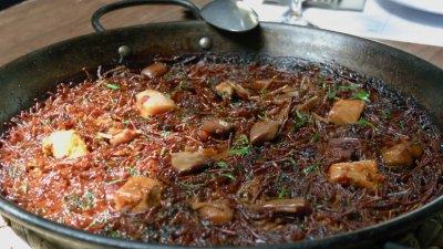 Receta de fideu� con sepia