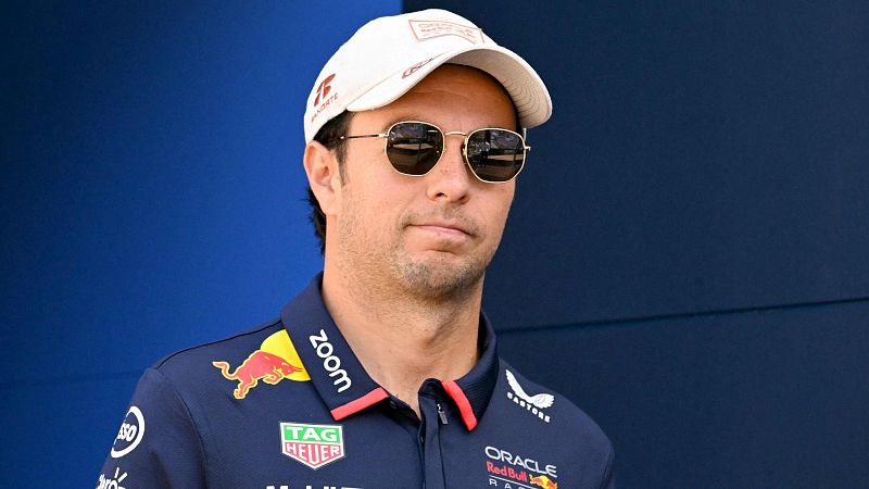 Checo Pérez renueva con Red Bull y se cierra otra puerta para Carlos Sainz