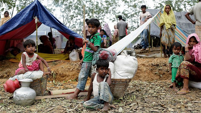 La ONU eleva a 370.000 los refugiados rohinyá que han huido de la violencia en Birmania