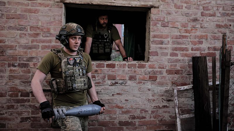 Guerra Ucrania - Rusia, en directo | Francia entregará cazas Mirage 2000-5 a Ucrania y entrenará a 4.500 soldados ucranianos