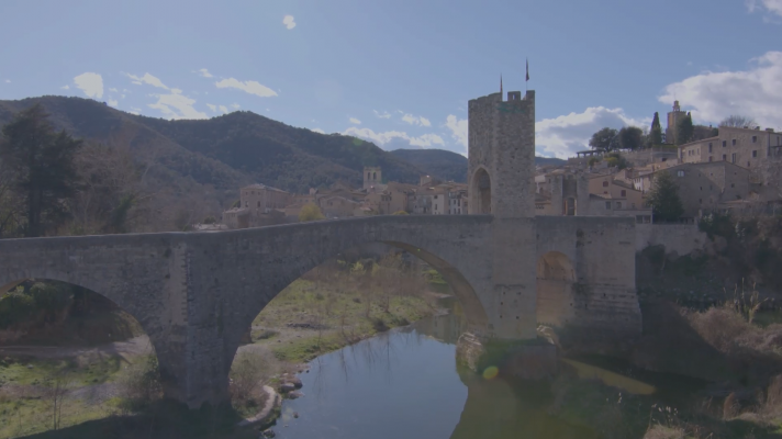 De Carrer - Histria del Pont de Besal