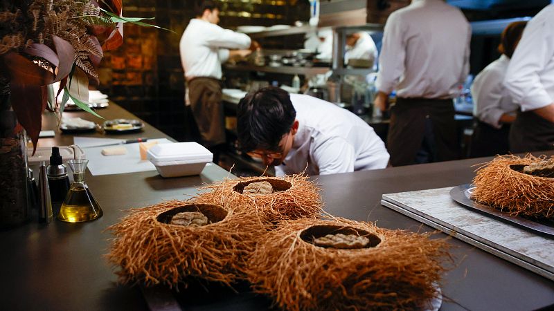 El español Disfrutar, elegido como el mejor restaurante del mundo, seguido por el Asador Etxebarri