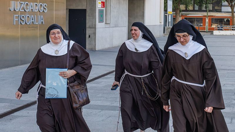 Las monjas de Belorado rechazan al comisario pontificio y llaman a la Guardia Civil: "No son bien recibidos"