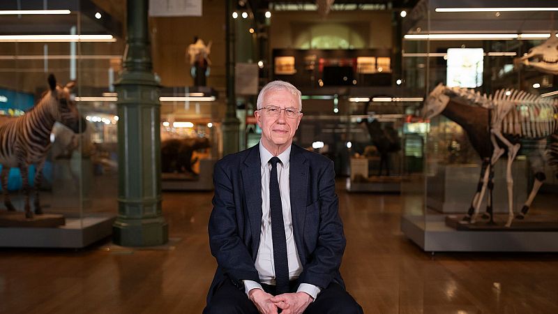 El canon científico: José Manuel Sánchez Ron elige 100 libros