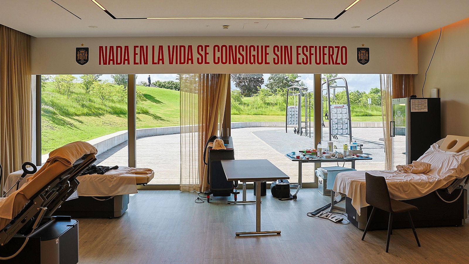 Así son los detalles del hotel de la selección española en la Eurocopa | Ver