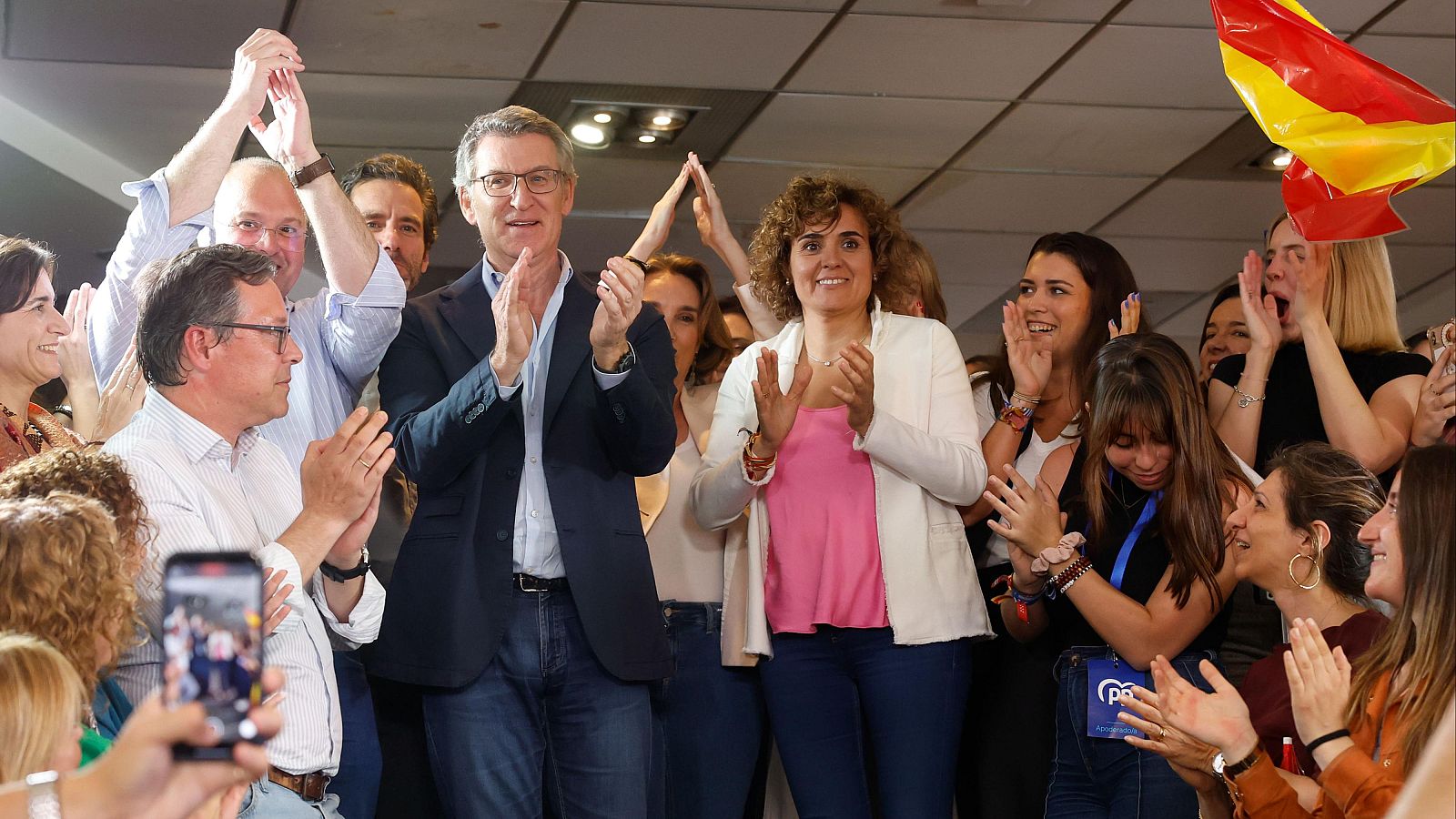 Elecciones europeas: El PP celebra la victoria y apunta a La Moncloa | Ver