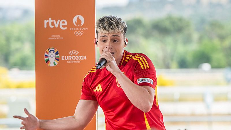 Almácor, del 'Benidorm Fest' a colarse en la Eurocopa con España: "Tengo la corazonada de que vamos a ir a por todas"
