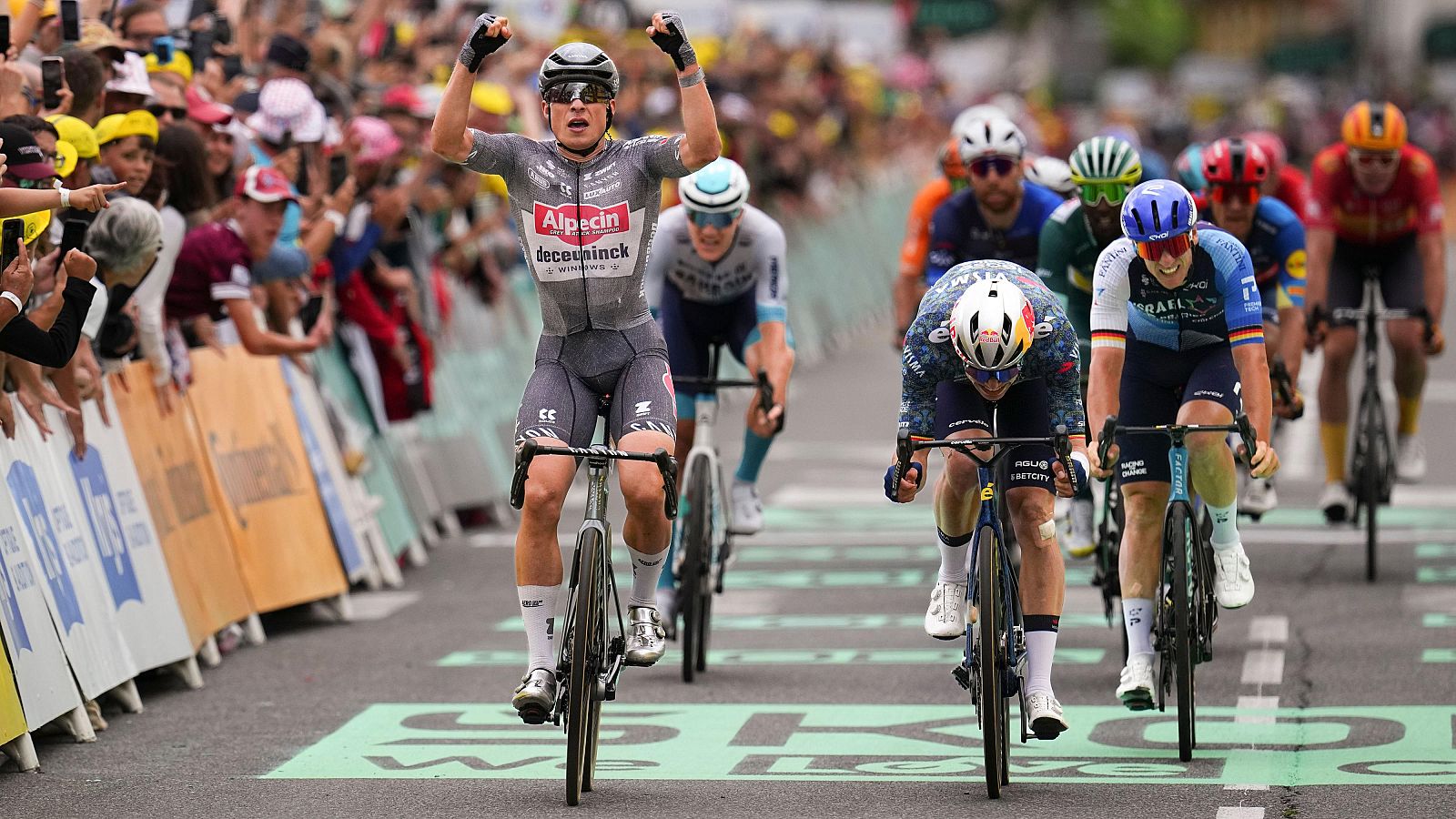 Tour 2024 | Jasper Philipsen se impone en la etapa 13 | Ver