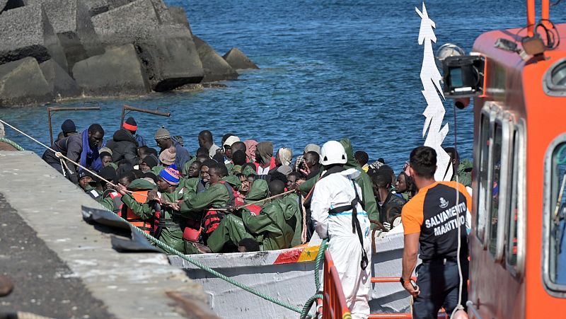 Las llegadas de personas migrantes a Canarias han aumentado un 303% en lo que llevamos de 2024