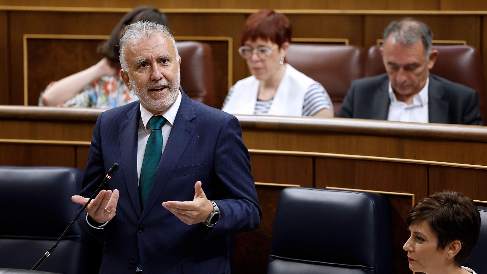 Torres tacha de "inadmisible" la acción del presidente de las Cortes baleares - La hora de La 1 | Ver