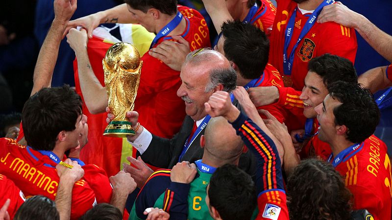 El discurso de Vicente Del Bosque en la final del Mundial: ¿qué les dijo después del gol de Iniesta?