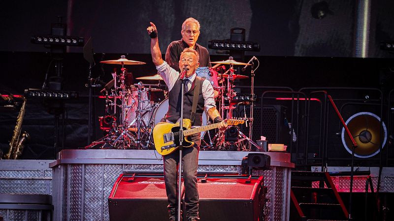 Bruce Springsteen torna a conquerir l'Estadi Olímpic davant de 58.000 persones